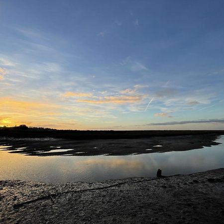 Vila Seal Sharrington Exteriér fotografie